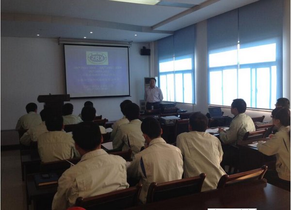 beats365股份《质量、情形、职业康健清静治理系统标准及内部审核知识》培训准期举行